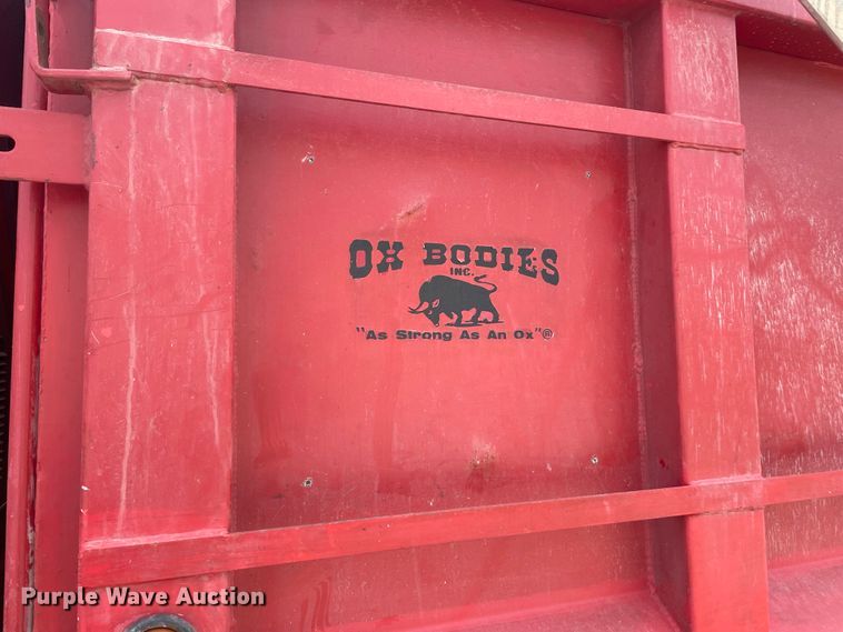 image for item IF9257 2005 International 7600  dump truck