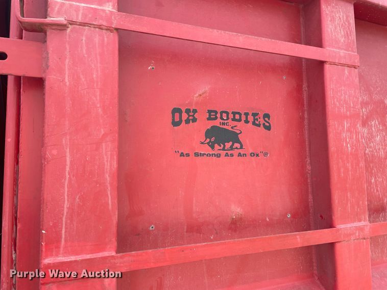 image for item IF9257 2005 International 7600  dump truck