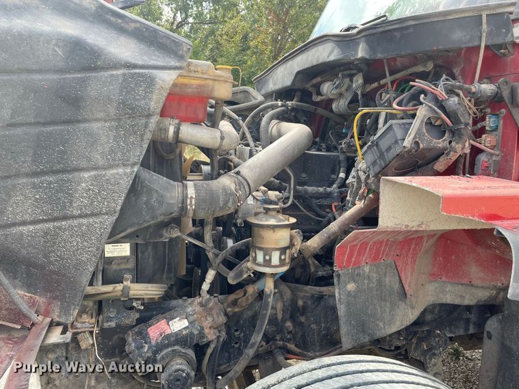 image for item IF9257 2005 International 7600  dump truck