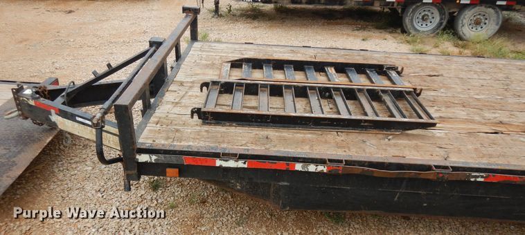 image for item IK9496 2016 Texas Pride  equipment trailer
