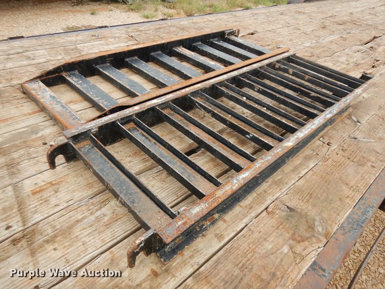 image for item IK9496 2016 Texas Pride  equipment trailer