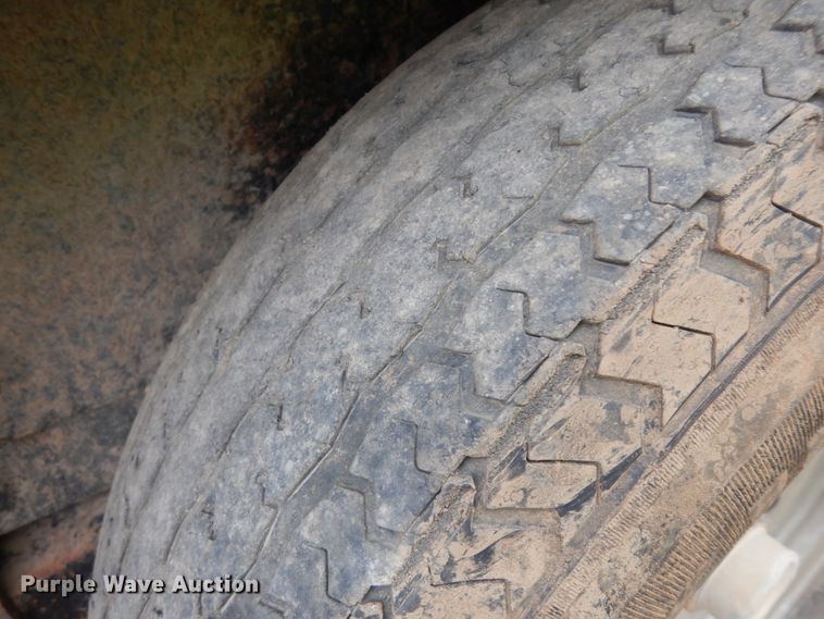 image for item IK9496 2016 Texas Pride  equipment trailer