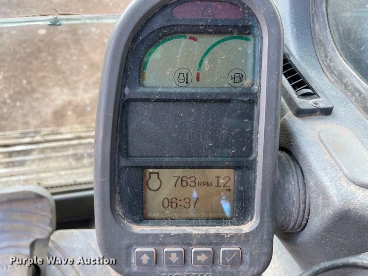 image for item IK9531 2005 Volvo EC210B LC  excavator