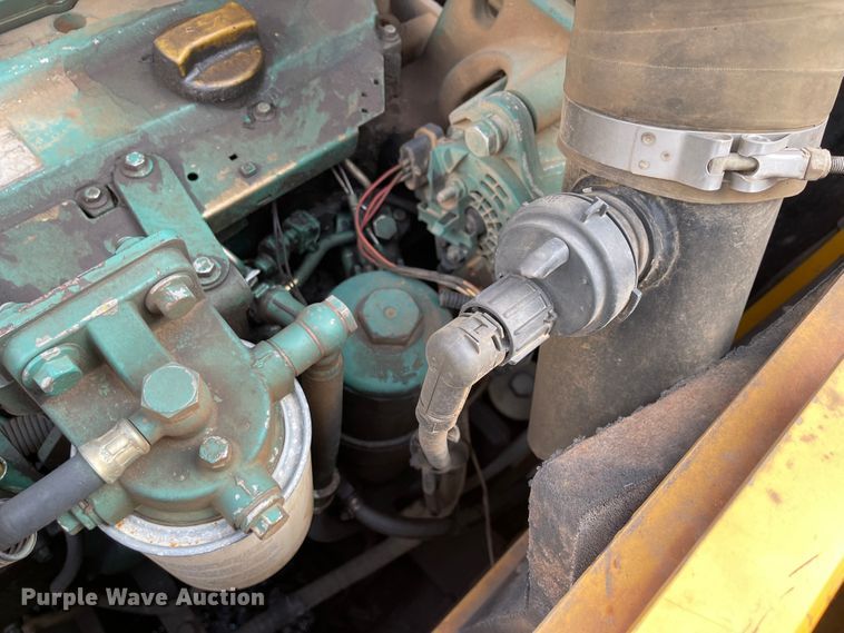 image for item IK9531 2005 Volvo EC210B LC  excavator