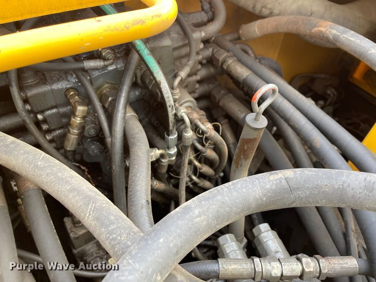 image for item IK9531 2005 Volvo EC210B LC  excavator