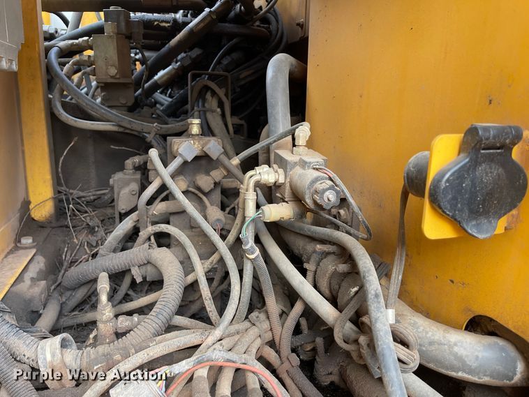 image for item IK9531 2005 Volvo EC210B LC  excavator