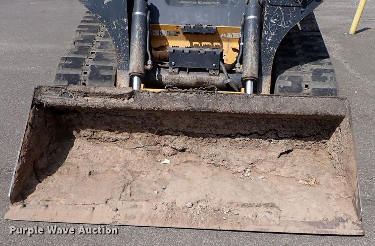 image for item IN9659 2017 John Deere 333G  tracked skid steer loader