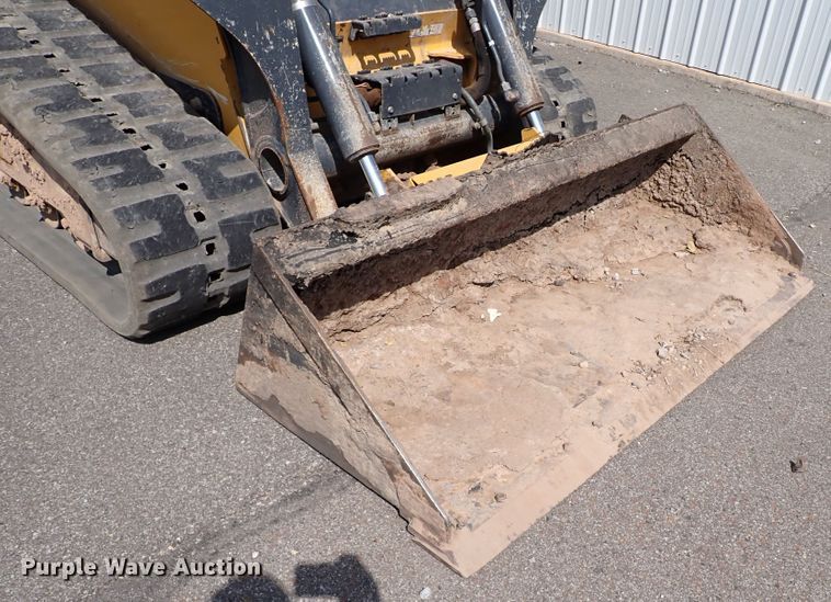 image for item IN9659 2017 John Deere 333G  tracked skid steer loader