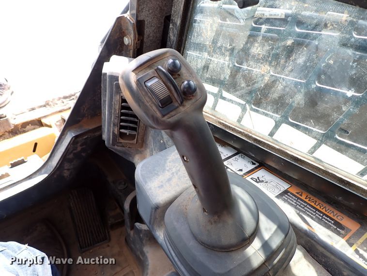 image for item IN9659 2017 John Deere 333G  tracked skid steer loader