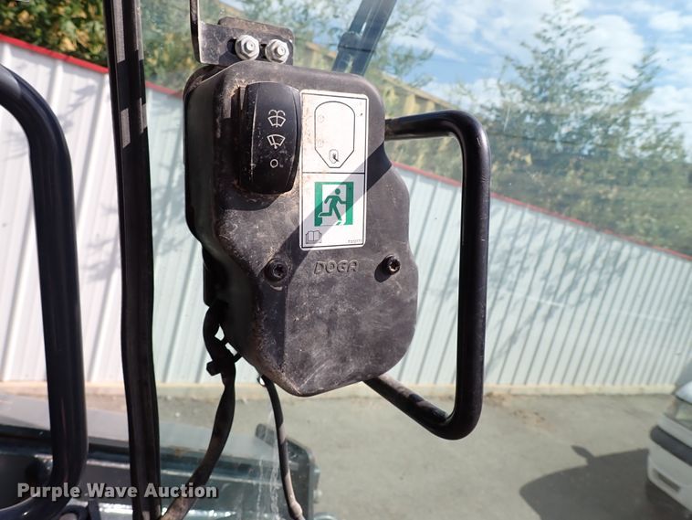 image for item IN9659 2017 John Deere 333G  tracked skid steer loader