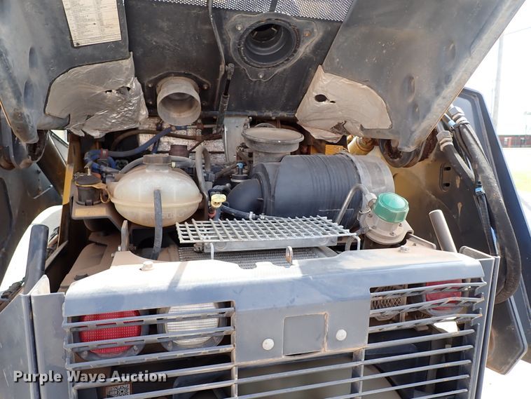 image for item IN9659 2017 John Deere 333G  tracked skid steer loader