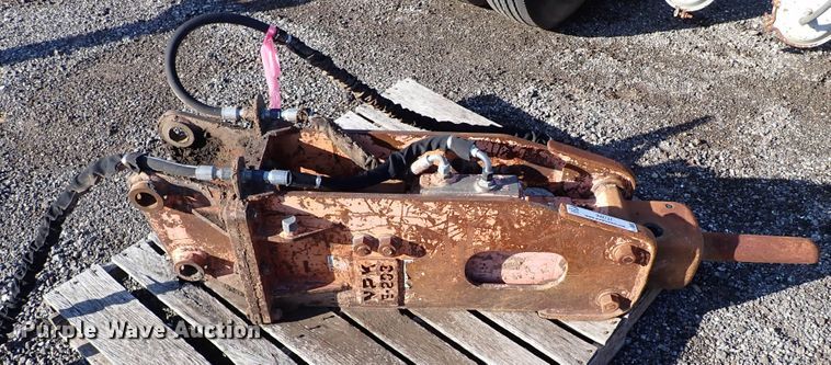 image for item IN9737 NPK E-203 breaker