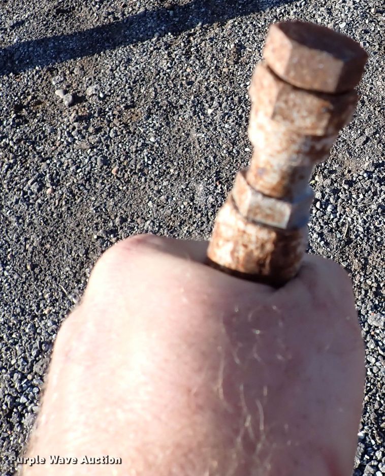 image for item IN9737 NPK E-203 breaker