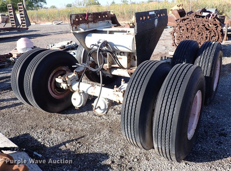 image for item IN9738 Tandem axles