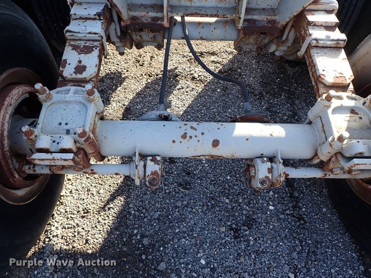 image for item IN9738 Tandem axles