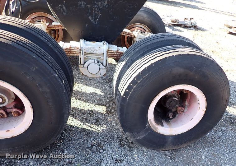 image for item IN9738 Tandem axles