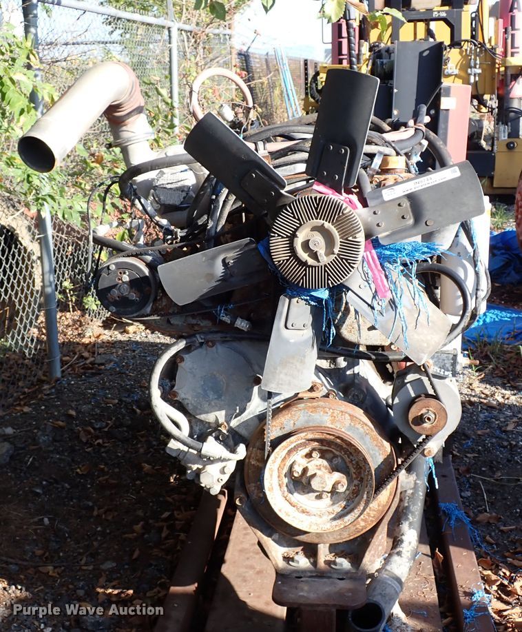 image for item IN9744 Mack E7-350  engine