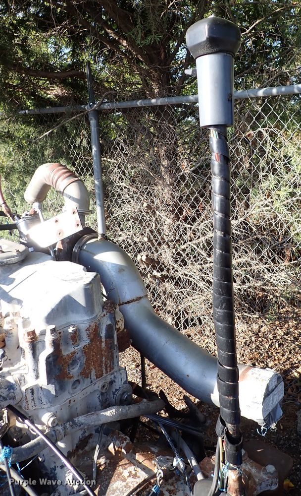 image for item IN9744 Mack E7-350  engine