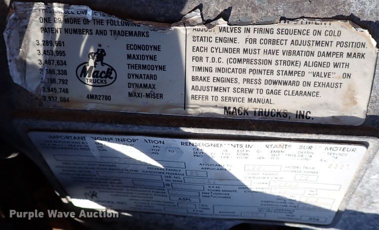 image for item IN9744 Mack E7-350  engine