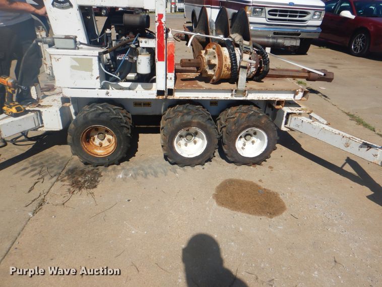 image for item IR9197 1996 SDP EZ Hauler  mini digger derrick