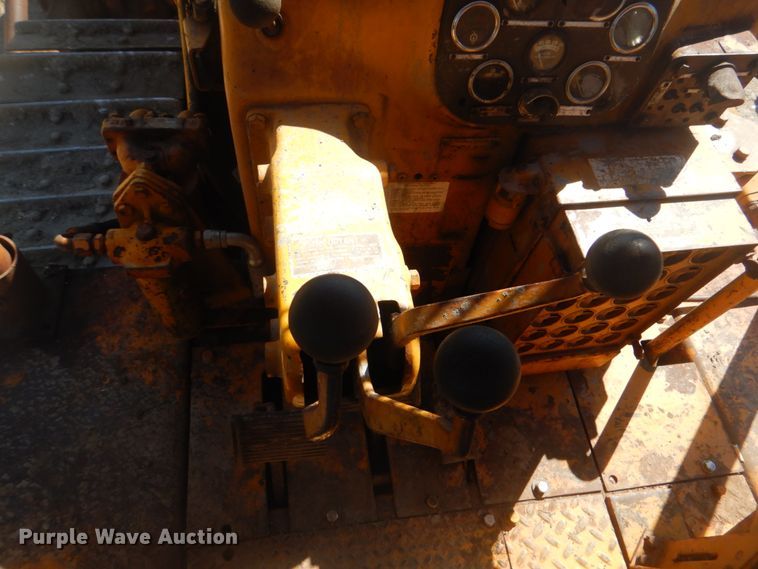 image for item IR9218 Allis-Chalmers HD16  dozer