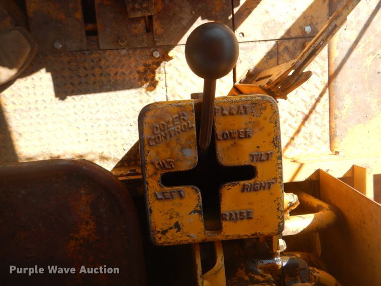 image for item IR9218 Allis-Chalmers HD16  dozer