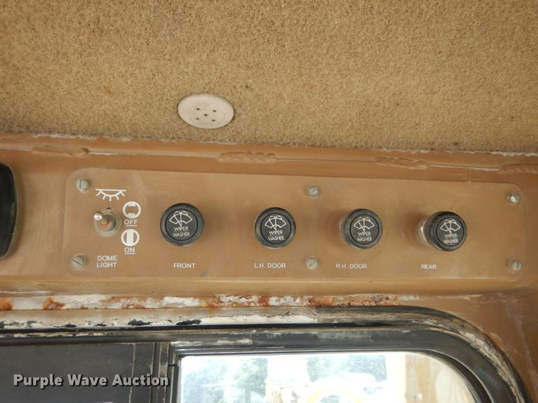 image for item JG9018 1990 Caterpillar D8N  dozer