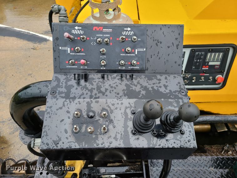 image for item JG9297 2005 Mauldin 1750-C  paver