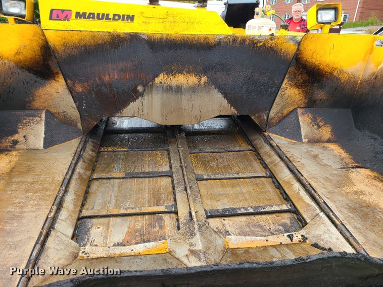 image for item JG9297 2005 Mauldin 1750-C  paver