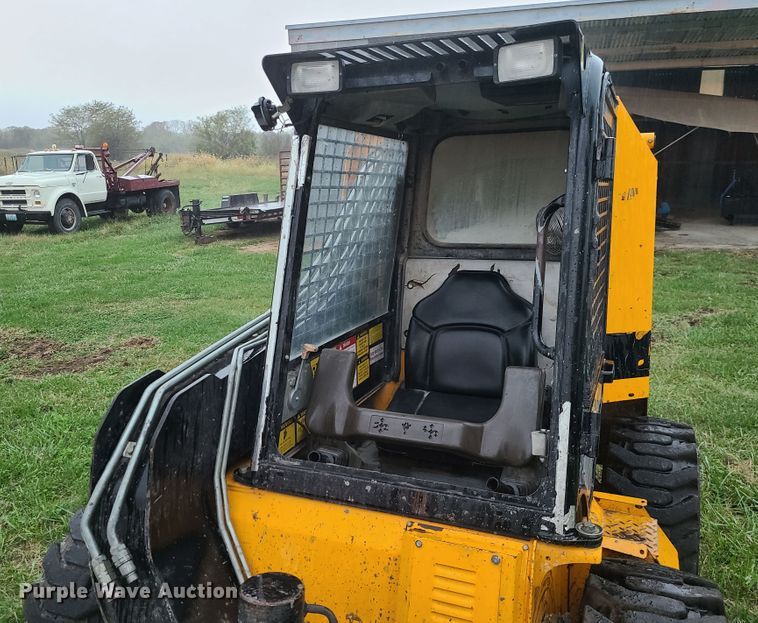 image for item JG9300 1998 JCB 185 Robot Series III  skid steer loader