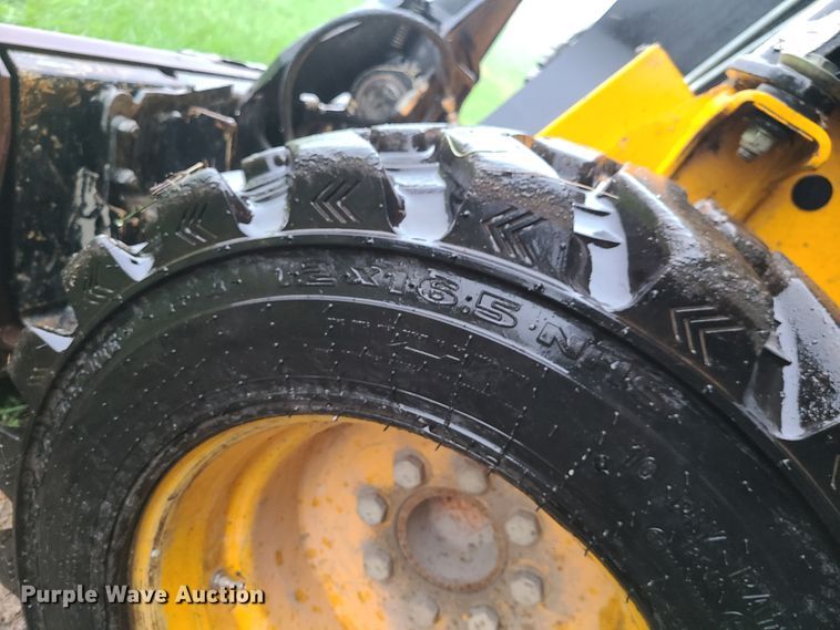 image for item JG9300 1998 JCB 185 Robot Series III  skid steer loader