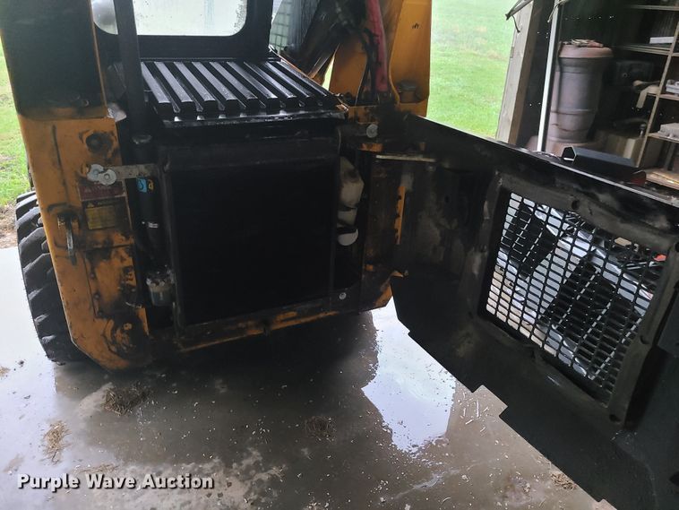 image for item JG9300 1998 JCB 185 Robot Series III  skid steer loader