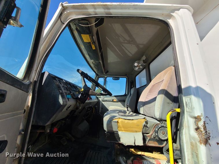 image for item JG9307 1998 Freightliner FL80  dump truck