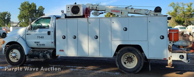 image for item JG9312 2008 Ford F750  utility / service truck