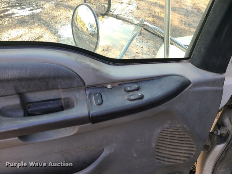 image for item JG9312 2008 Ford F750  utility / service truck