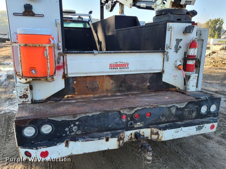 image for item JG9312 2008 Ford F750  utility / service truck