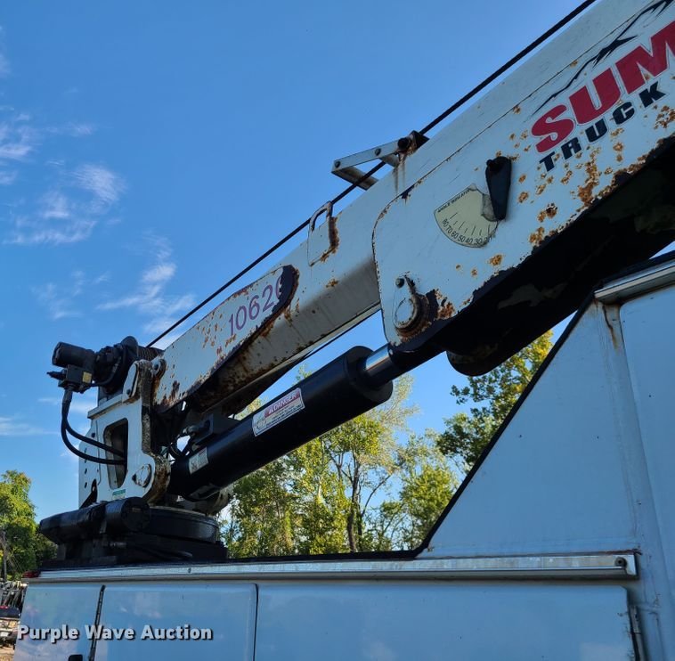 image for item JG9312 2008 Ford F750  utility / service truck