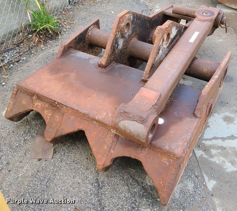 image for item JG9330 42" W excavator thumb