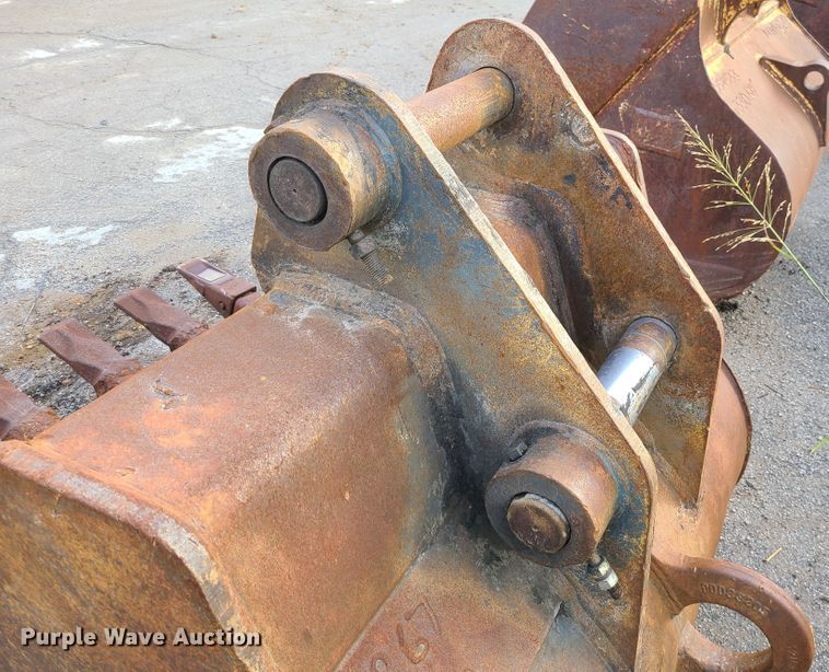 image for item JG9333 49" W Esco excavator bucket