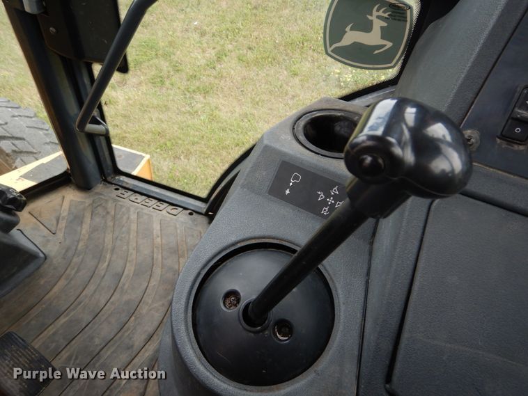 image for item JI9509 2015 John Deere 410K  backhoe