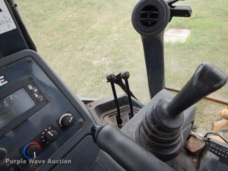 image for item JI9509 2015 John Deere 410K  backhoe