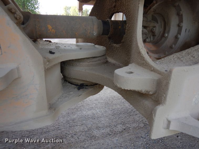 image for item JQ9281 2004 Volvo L220E  wheel loader