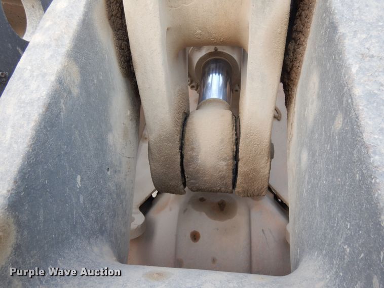 image for item JQ9281 2004 Volvo L220E  wheel loader