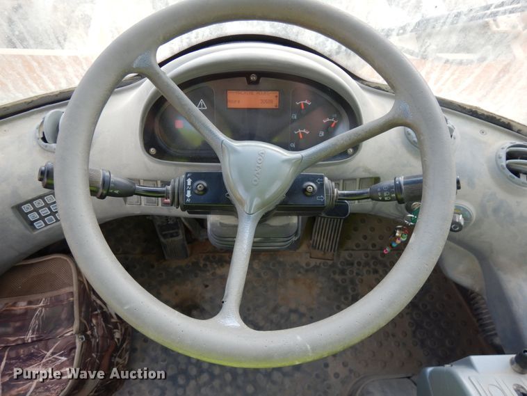 image for item JQ9281 2004 Volvo L220E  wheel loader