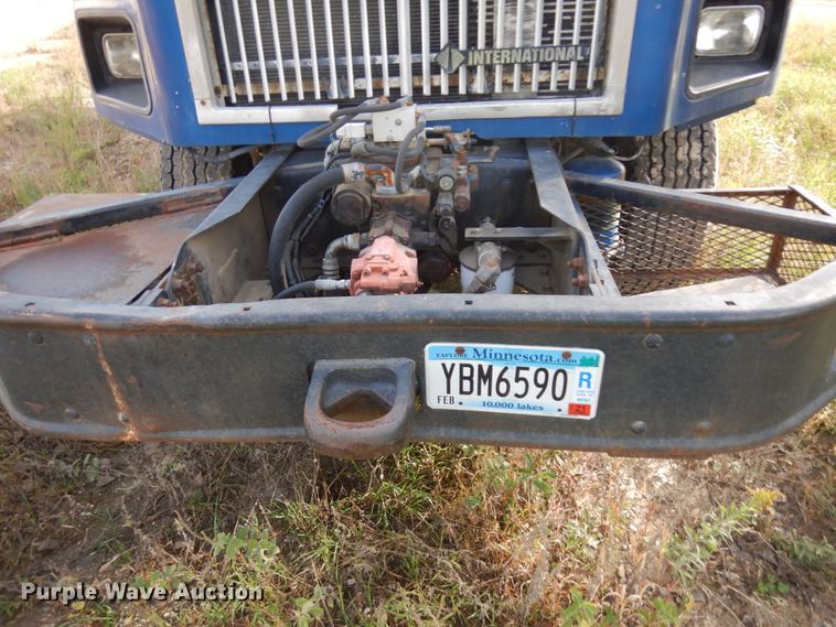 image for item JQ9291 2000 International 5000  ready mix truck