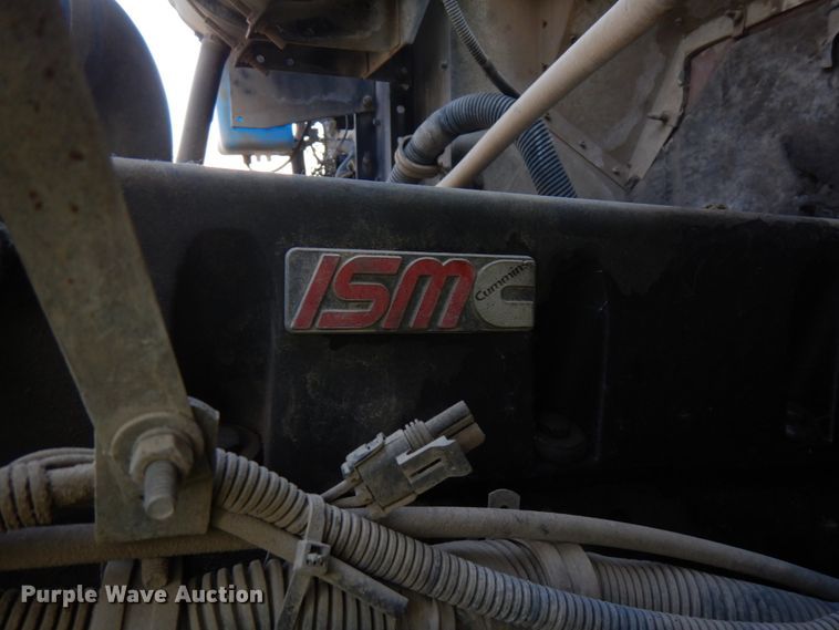 image for item JQ9291 2000 International 5000  ready mix truck