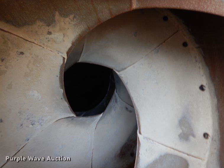 image for item JQ9292 1999 Mack RD690S  ready mix truck