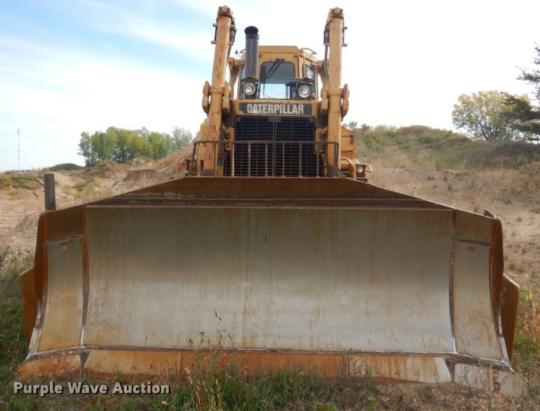 image for item JQ9297 1989 Caterpillar D8N  dozer