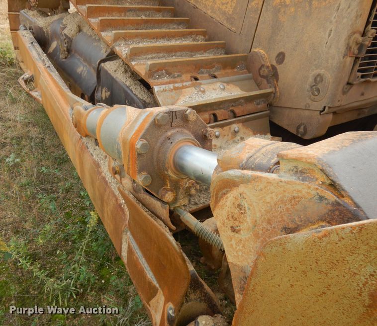 image for item JQ9297 1989 Caterpillar D8N  dozer