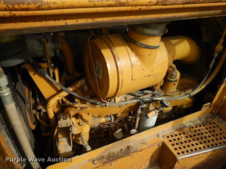 image for item JQ9297 1989 Caterpillar D8N  dozer